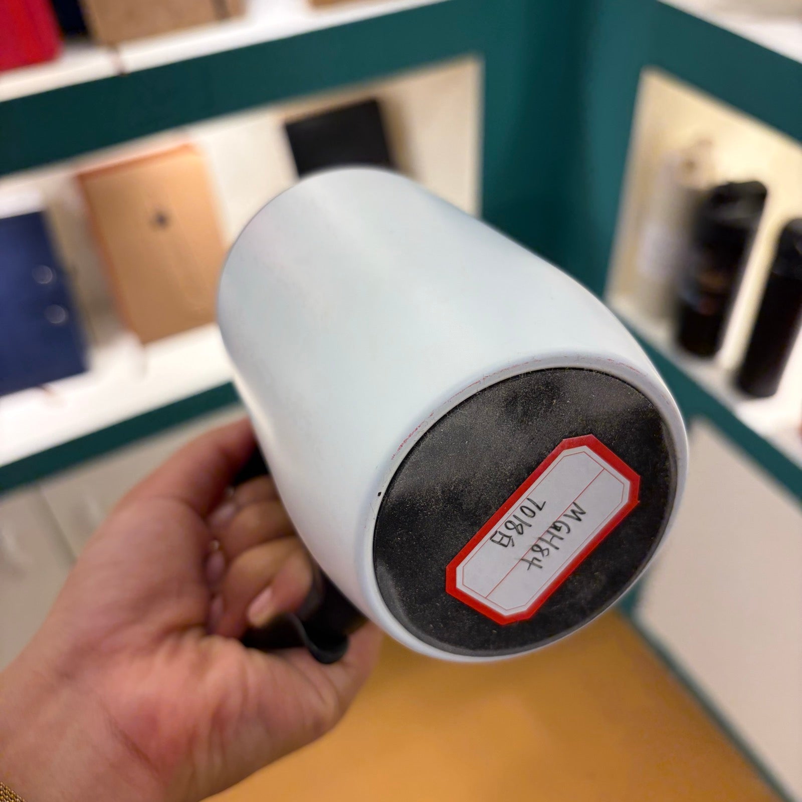Vacuum Coffee Mug with Handle 400 ml – MGH 7018