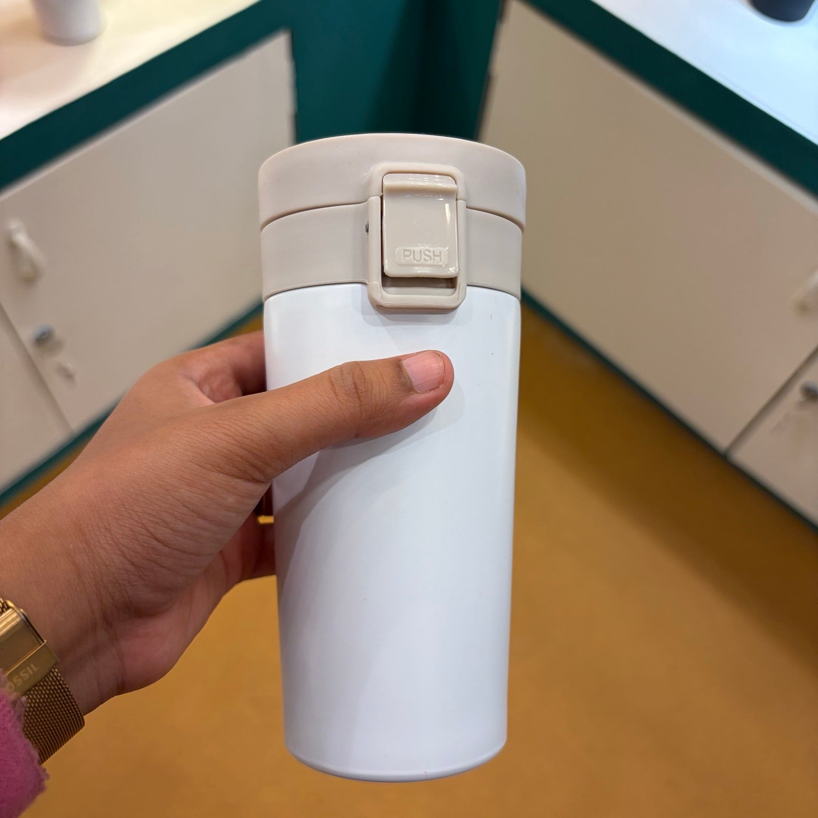 Flip-Lock Vacuum Flask 400 ml – MGH 2178